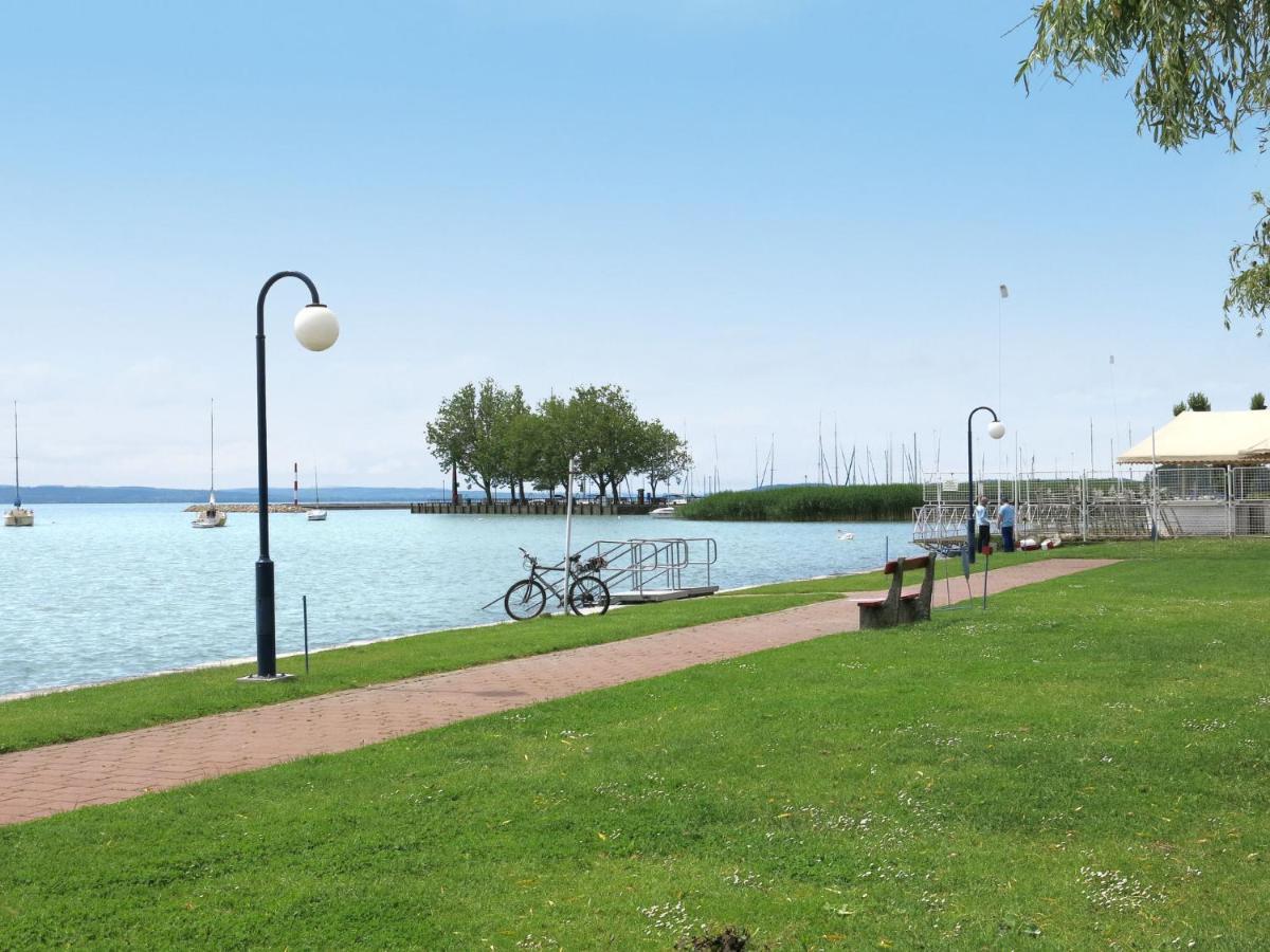 Apartment Gerania By Interhome Balatonfured Bagian luar foto